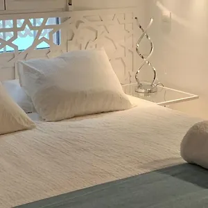 Bonito, Tranquilo Y Fresco En Nervion Apartamento Sevilla